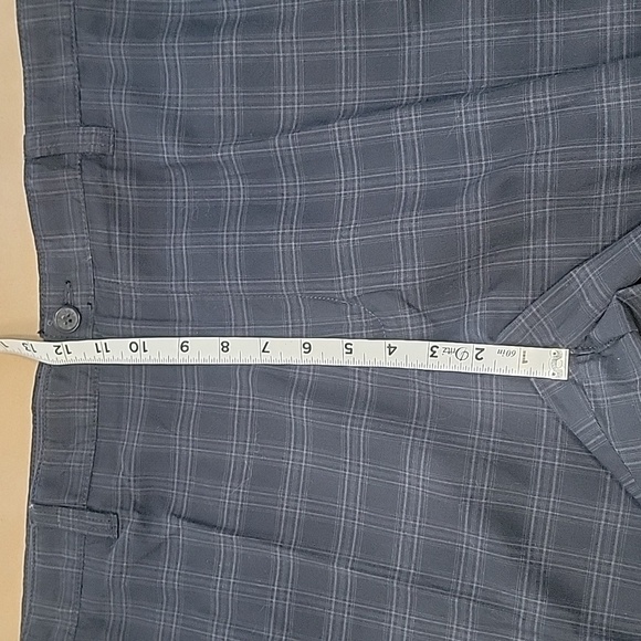 Van Heusen Size 42 Blue Plaid Modern Fit Flat Front Shorts, NEW - Picture 7 of 12